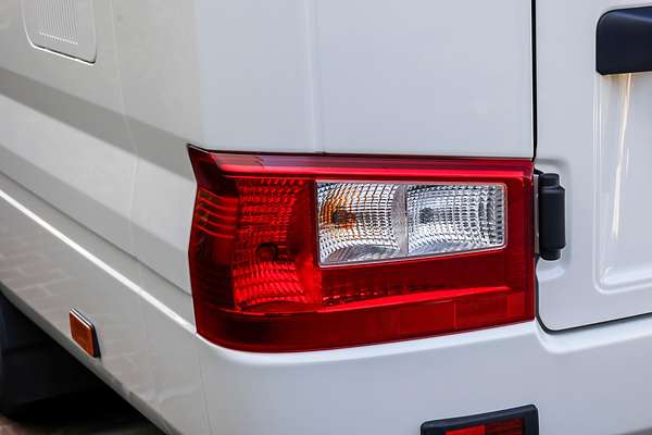 2025 Toyota Coaster GDB70R