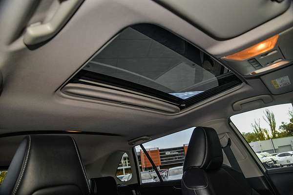 2019 Toyota RAV4 Cruiser MXAA52R