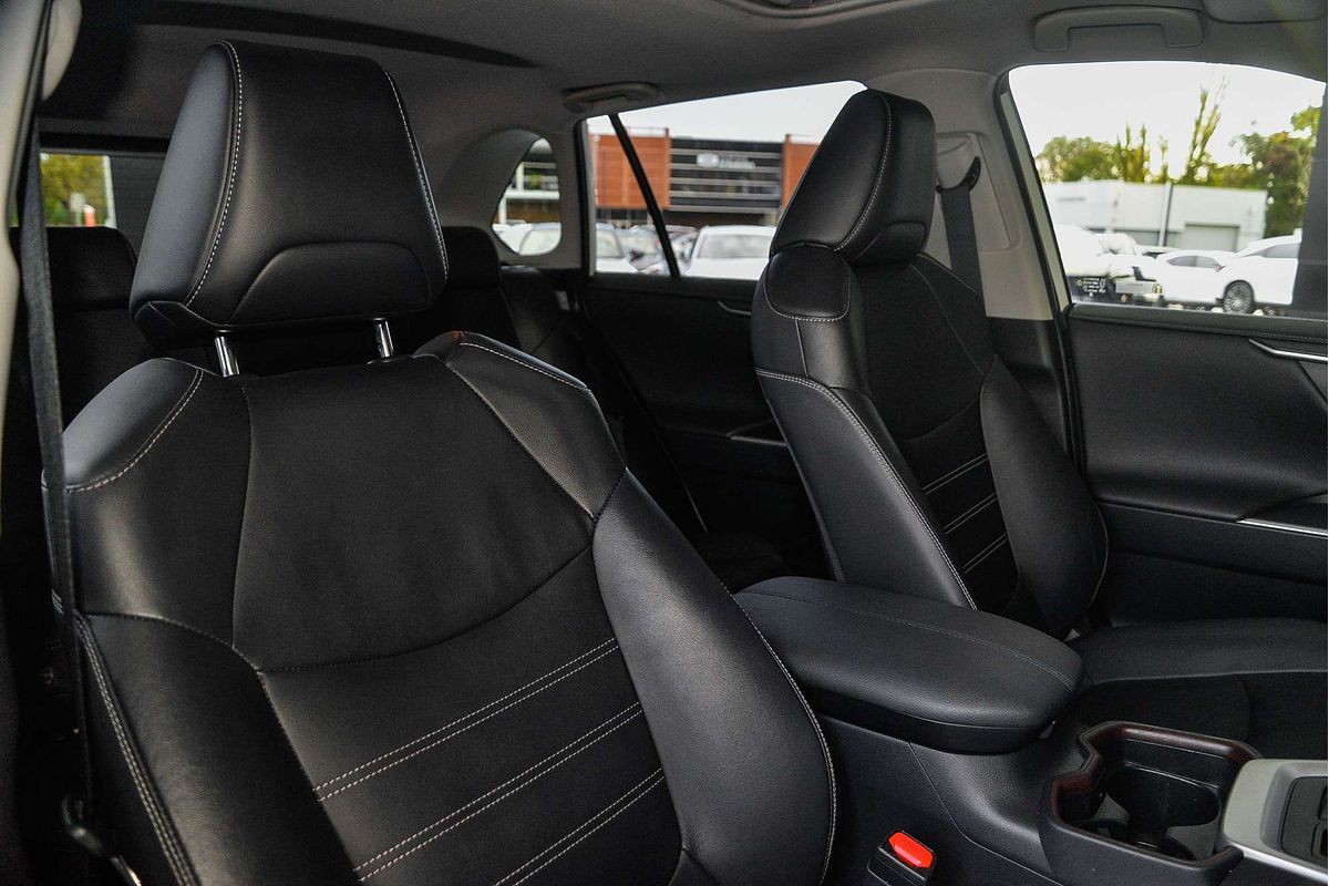 2019 Toyota RAV4 Cruiser MXAA52R