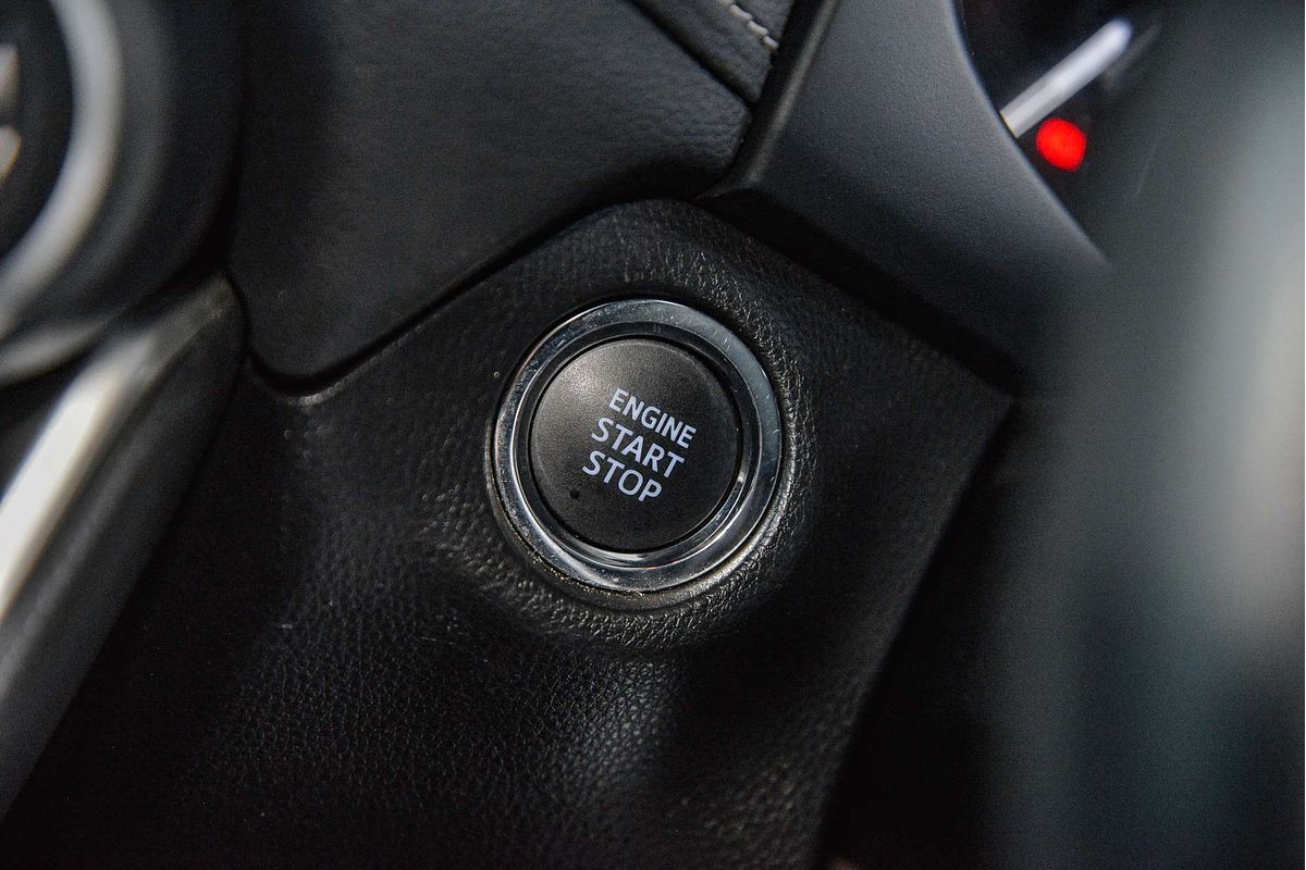 2019 Toyota RAV4 Cruiser MXAA52R