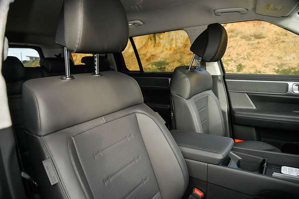 2025 Hyundai Santa Fe Hybrid Elite MX5.V1