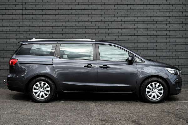 2017 Kia Carnival S YP