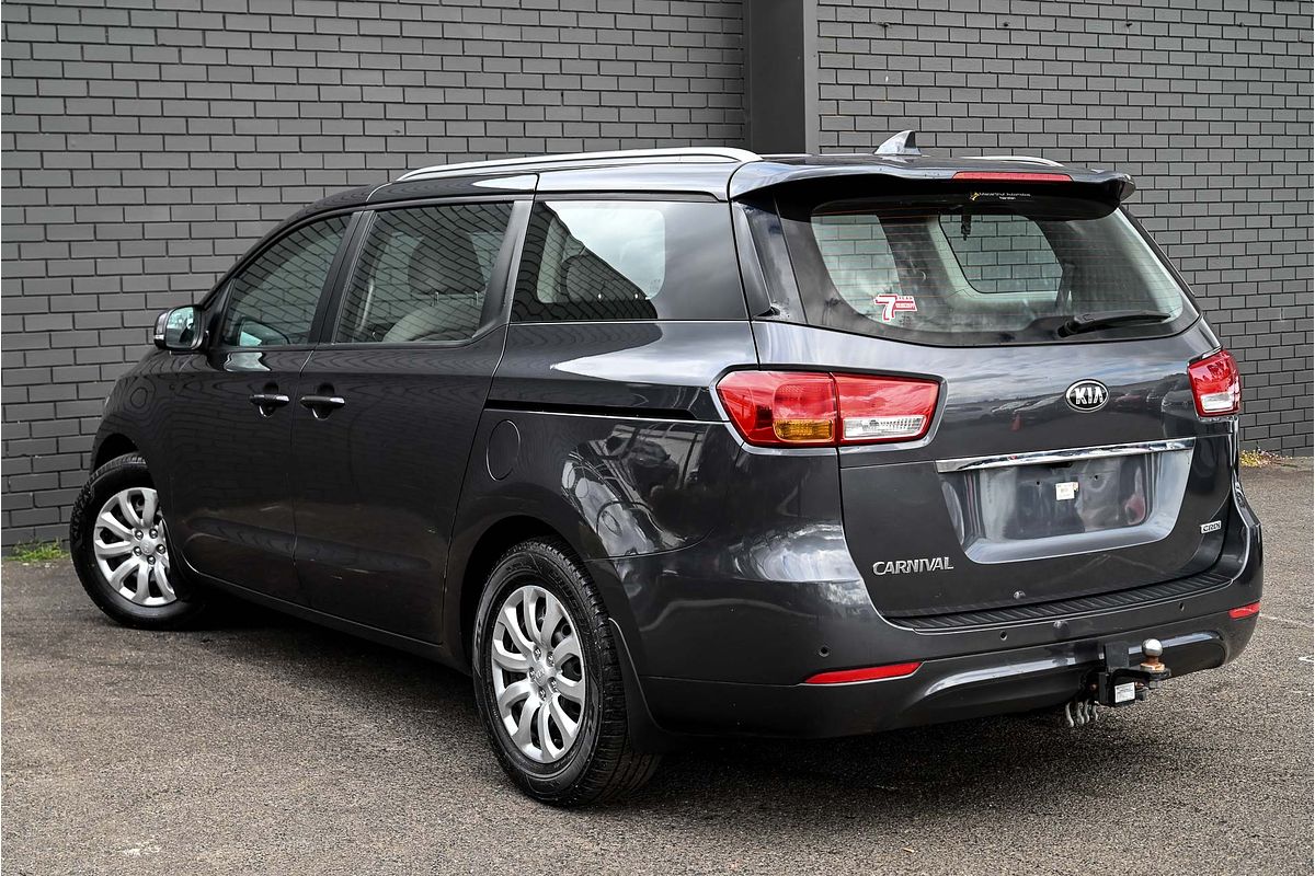 2017 Kia Carnival S YP