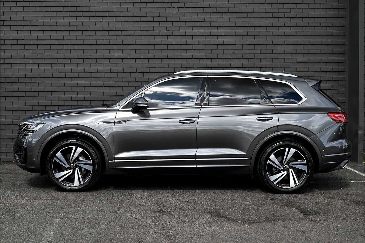 2023 Volkswagen Touareg 210TDI R-Line CR