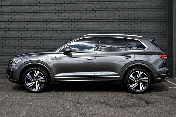2023 Volkswagen Touareg 210TDI R-Line CR