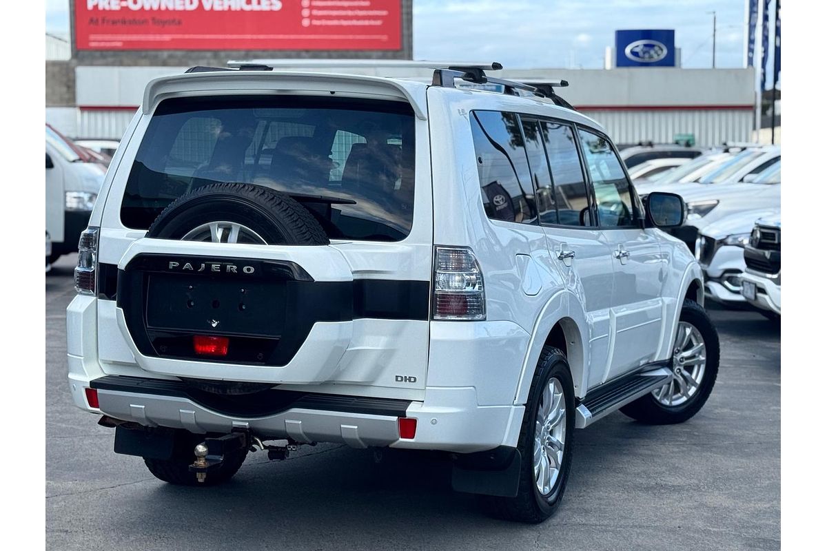2018 Mitsubishi Pajero GLS NX