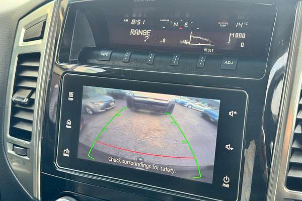 2018 Mitsubishi Pajero GLS NX