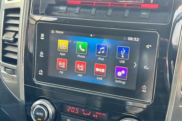 2018 Mitsubishi Pajero GLS NX