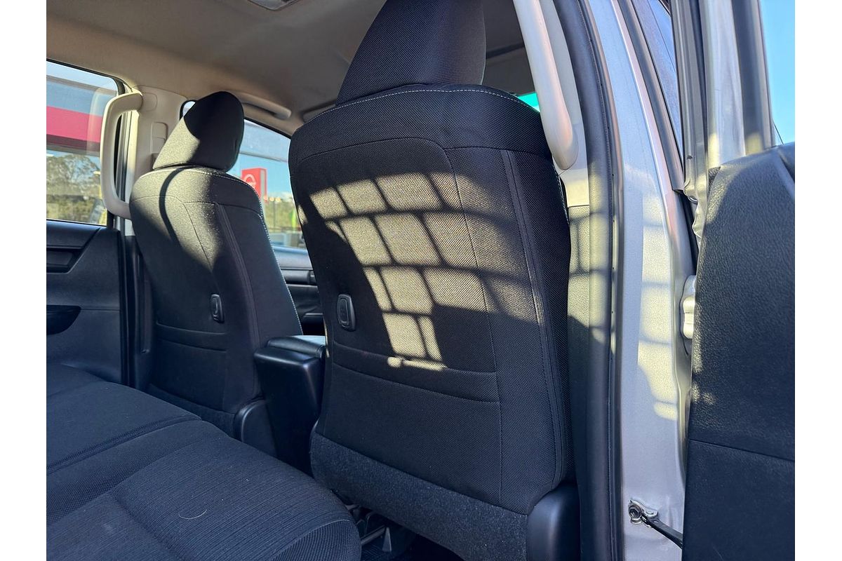 2019 Toyota Hilux SR GUN126R 4X4