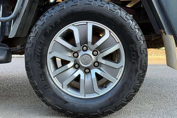 2019 Toyota Hilux SR GUN126R 4X4