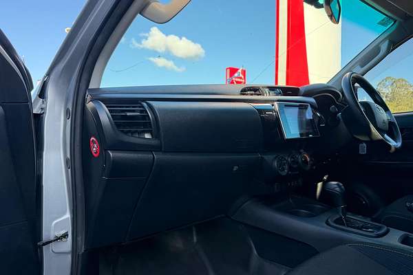 2019 Toyota Hilux SR GUN126R 4X4