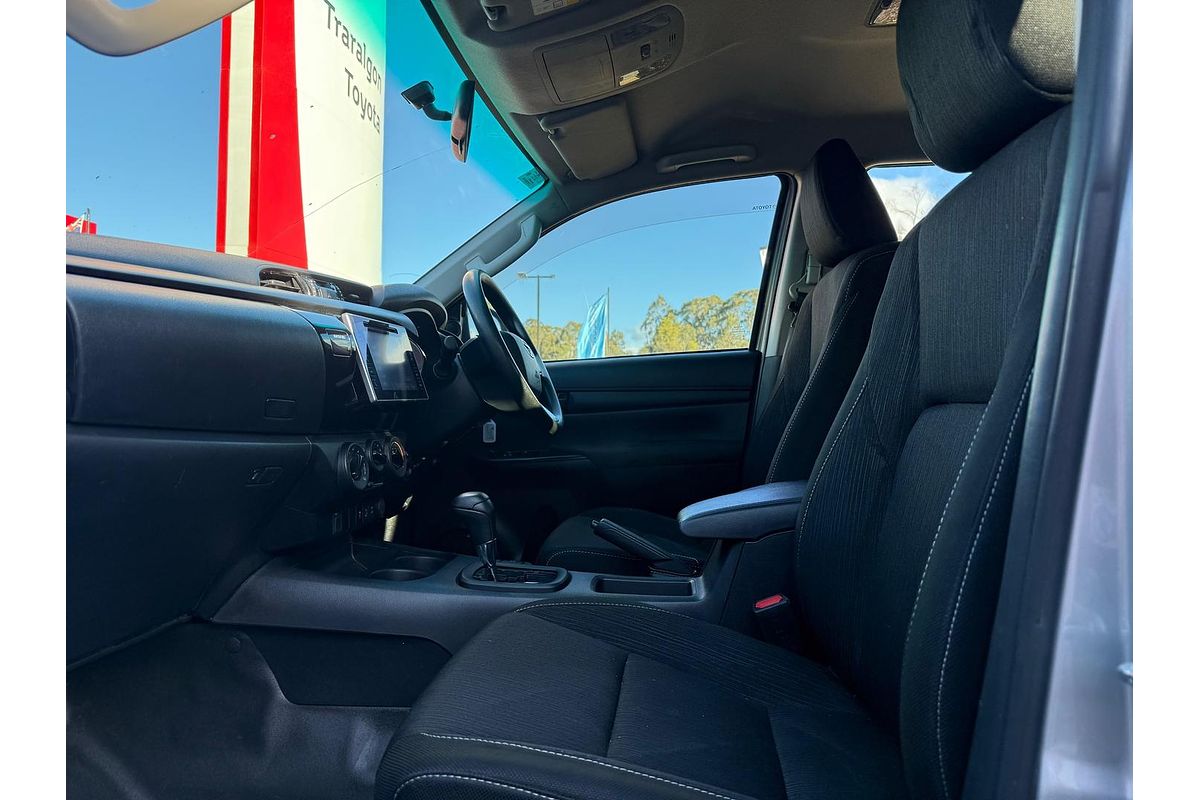 2019 Toyota Hilux SR GUN126R 4X4