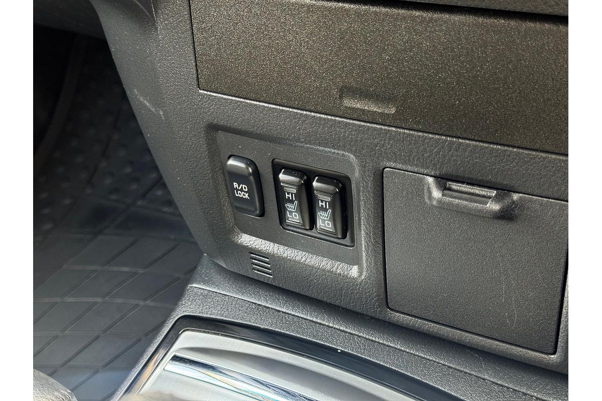 2018 Mitsubishi Pajero GLS NX