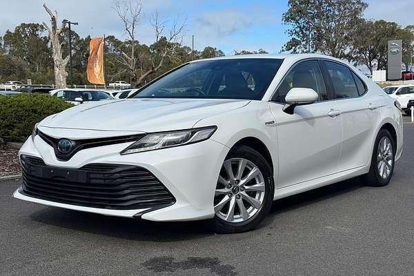 2019 Toyota Camry Ascent AXVH71R