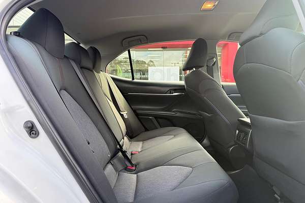 2019 Toyota Camry Ascent AXVH71R
