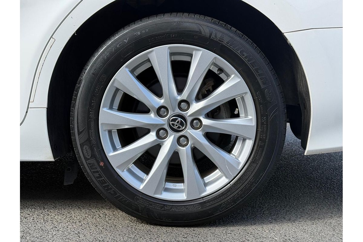 2019 Toyota Camry Ascent AXVH71R