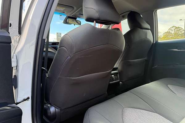 2019 Toyota Camry Ascent AXVH71R