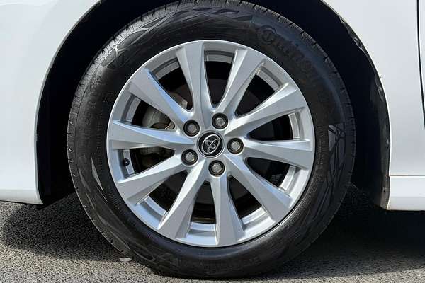 2019 Toyota Camry Ascent AXVH71R