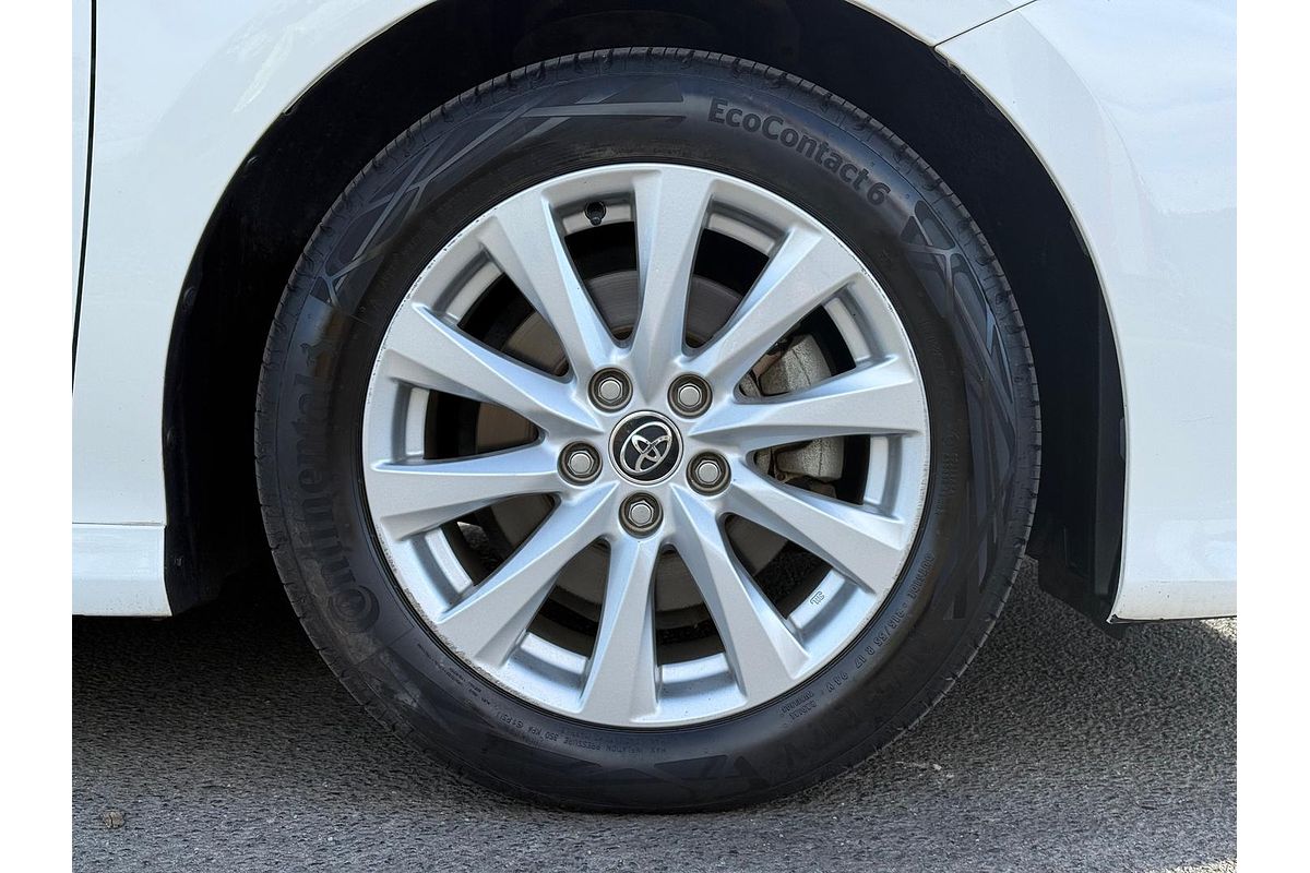 2019 Toyota Camry Ascent AXVH71R