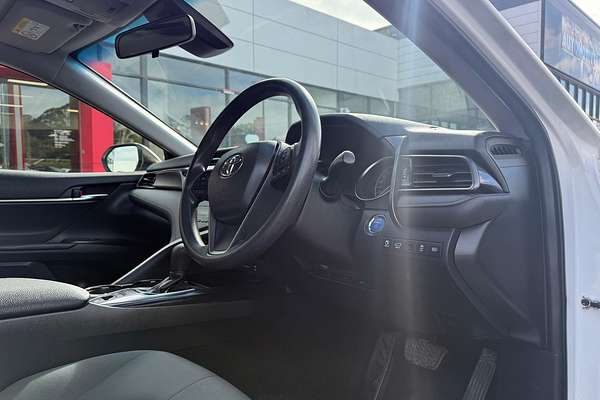 2019 Toyota Camry Ascent AXVH71R