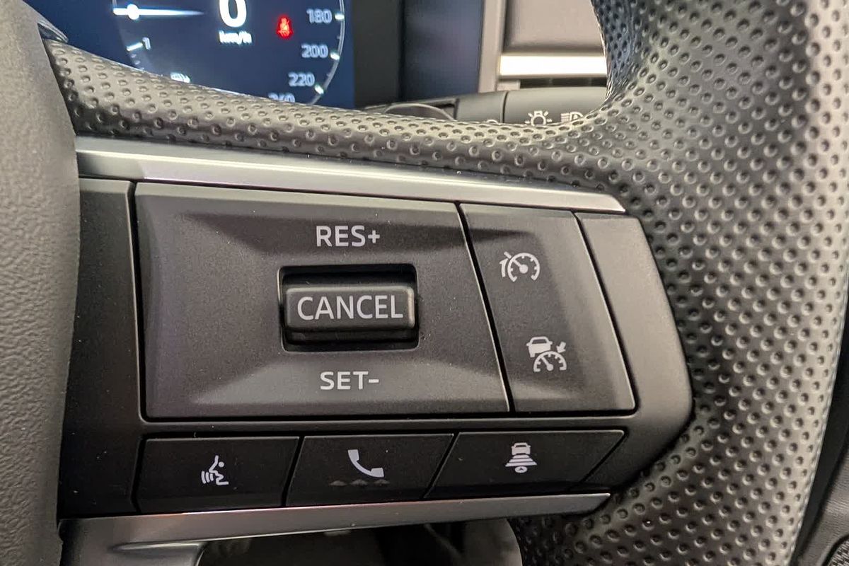 2025 Mitsubishi Outlander ES ZM