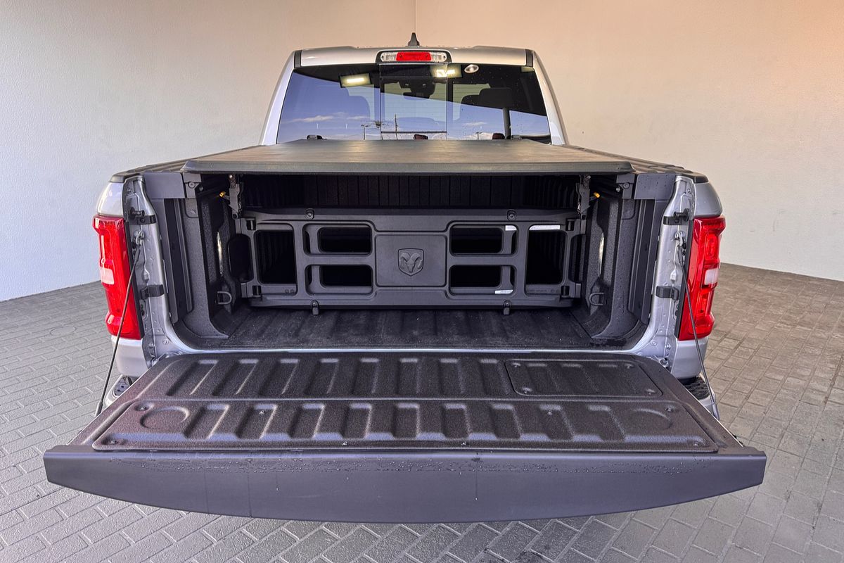 2024 RAM 1500 Laramie DT 4X4 SWB