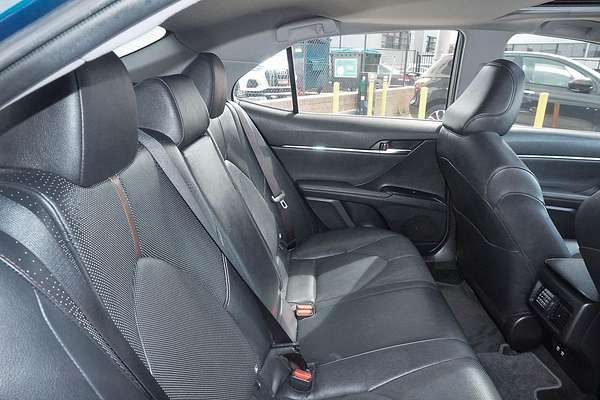 2018 Toyota Camry SL AXVH71R