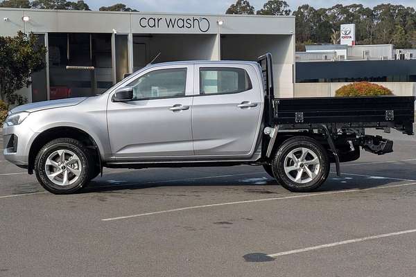 2025 Isuzu D-MAX LS-M 4X4