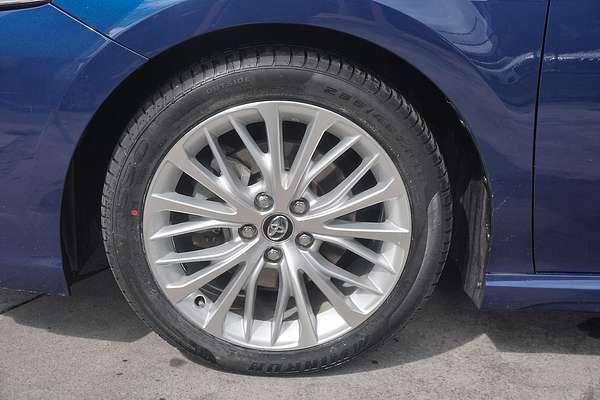 2018 Toyota Camry SL AXVH71R