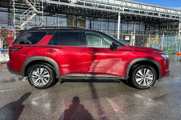 2024 Nissan Pathfinder Ti R53