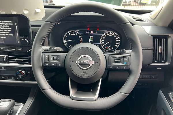 2024 Nissan Pathfinder Ti R53