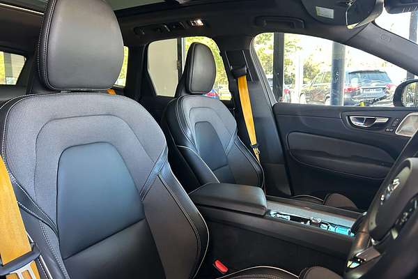 2021 Volvo XC60 T8 Polestar