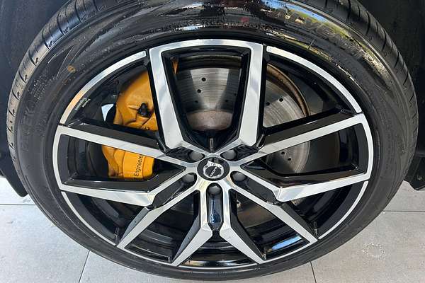 2021 Volvo XC60 T8 Polestar