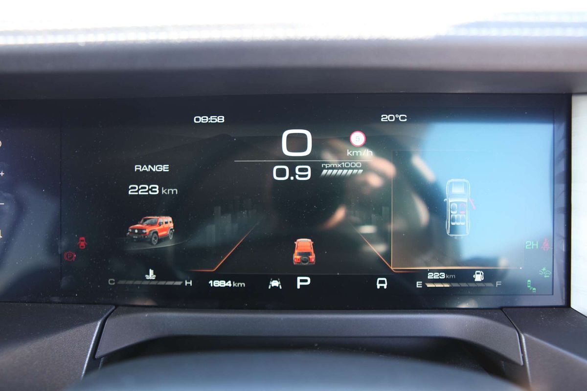 2025 GWM Tank 300 Ultra P01