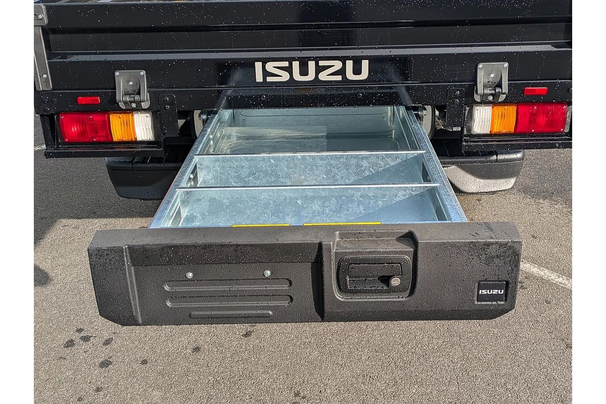 2025 Isuzu D-MAX LS-M 4X4