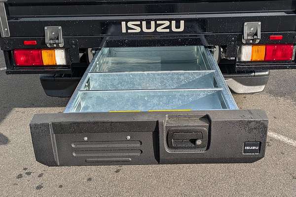 2025 Isuzu D-MAX LS-M 4X4