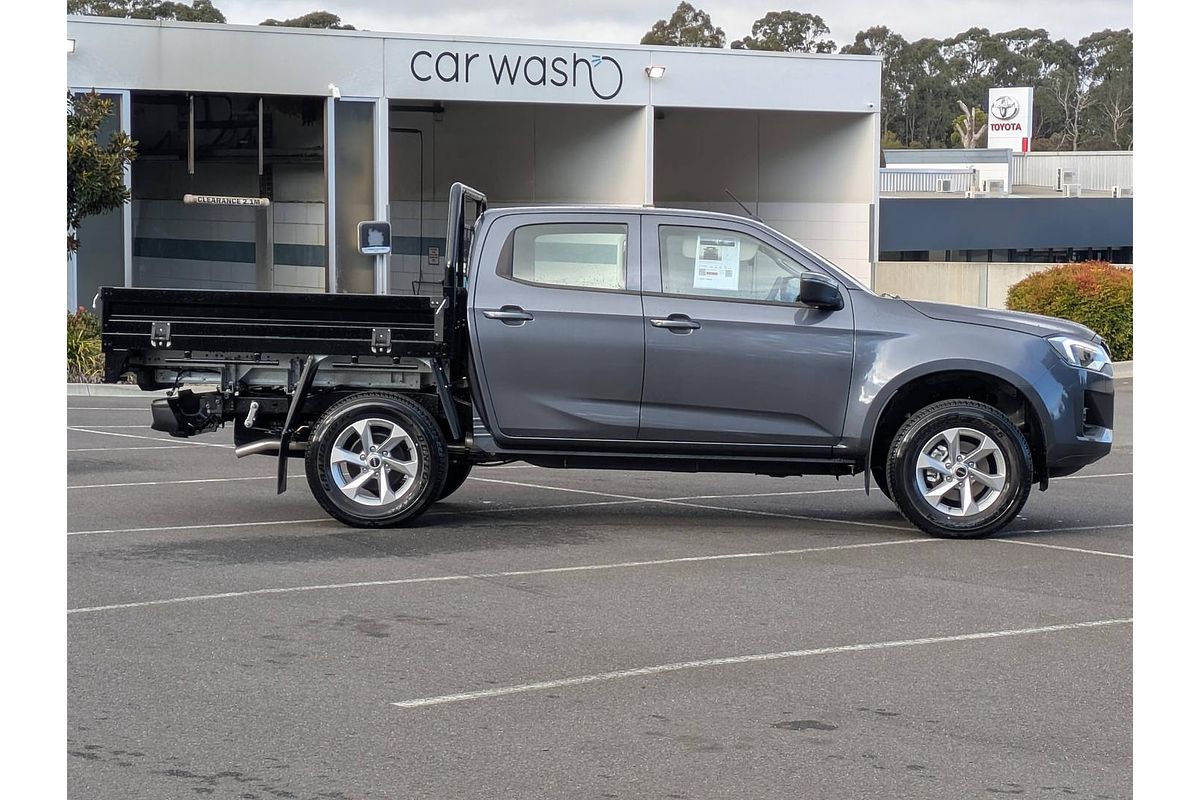 2025 Isuzu D-MAX LS-M 4X4