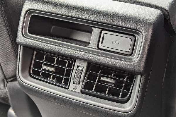 2025 Isuzu D-MAX LS-M 4X4