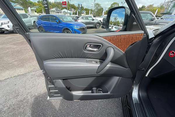 2024 Nissan Patrol Ti Y62