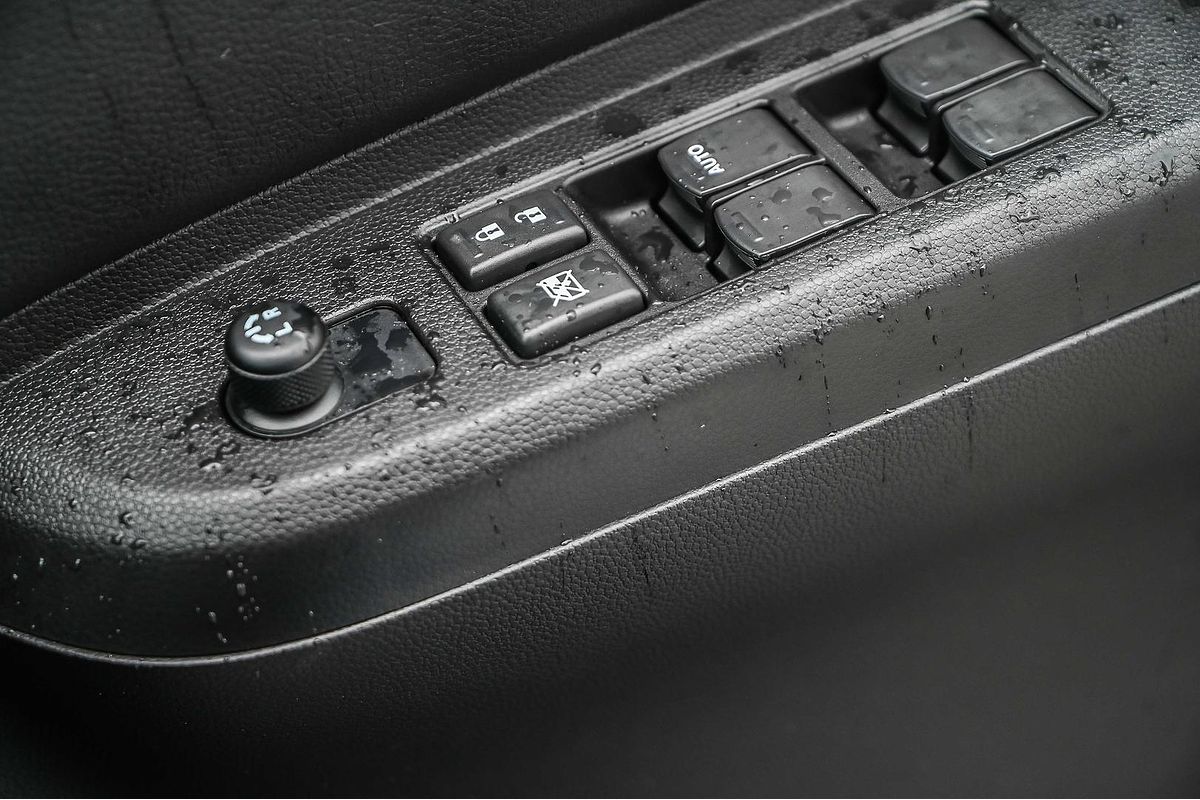 2024 Suzuki Ignis GLX MF Series II