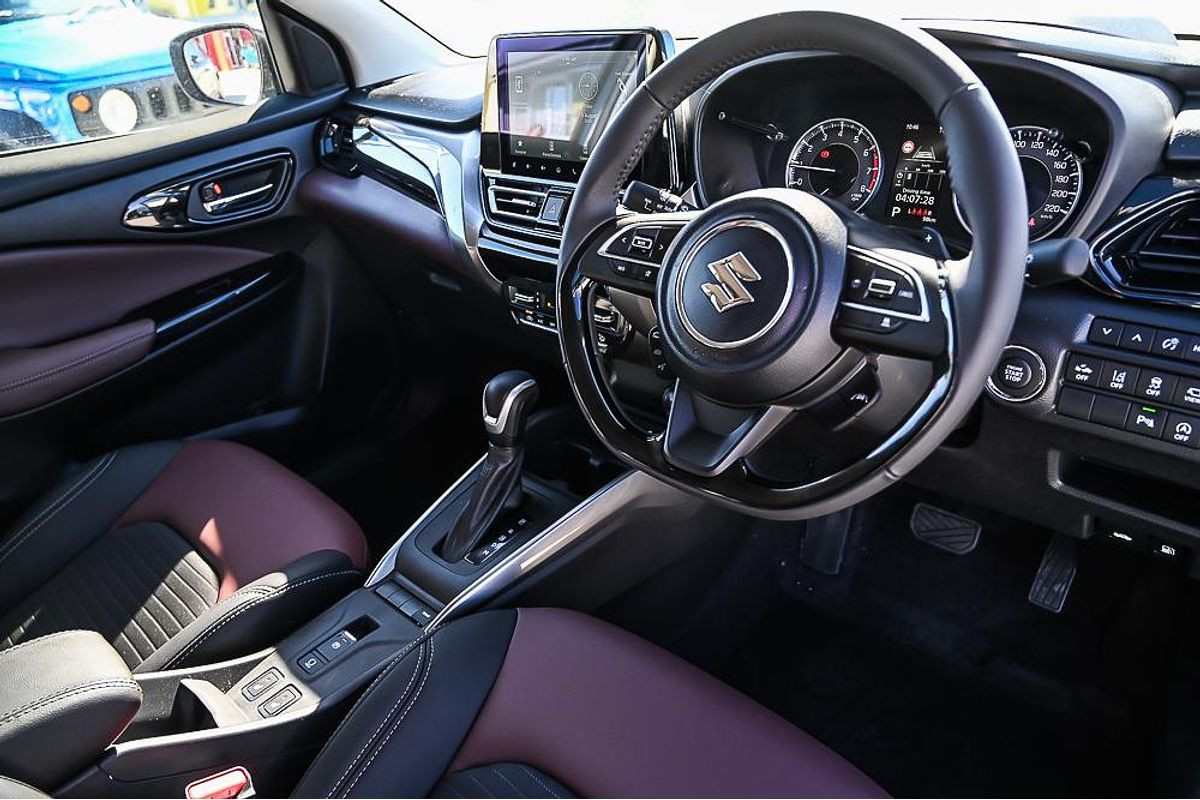 2025 Suzuki Fronx Hybrid KW