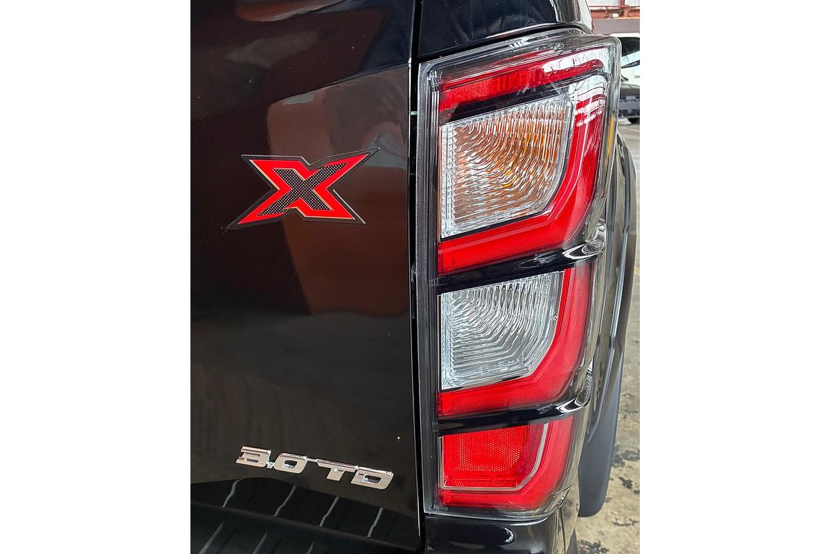 2025 Isuzu D-MAX X-TERRAIN 4X4