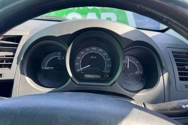 2006 Toyota Hilux Workmate TGN16R Rear Wheel Drive
