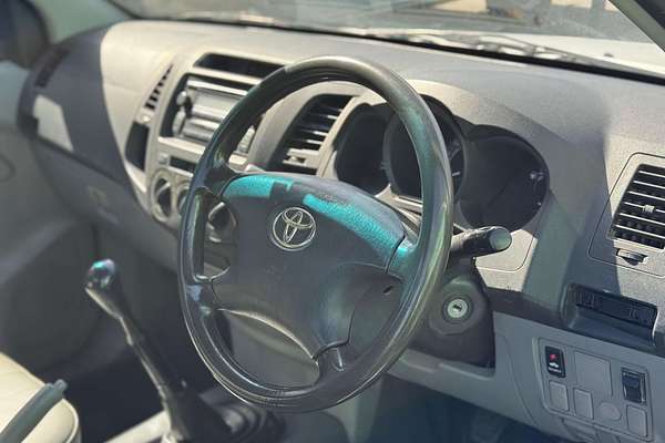 2006 Toyota Hilux Workmate TGN16R Rear Wheel Drive