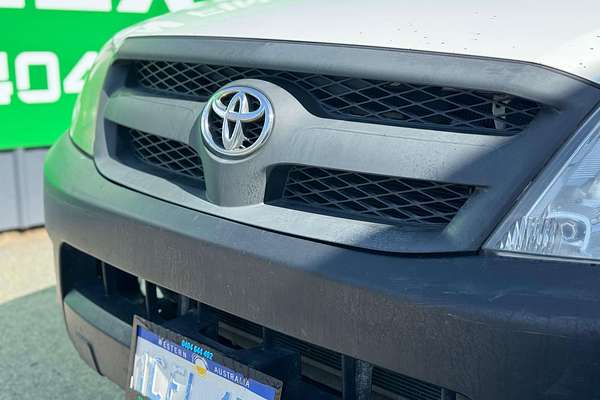 2006 Toyota Hilux Workmate TGN16R Rear Wheel Drive
