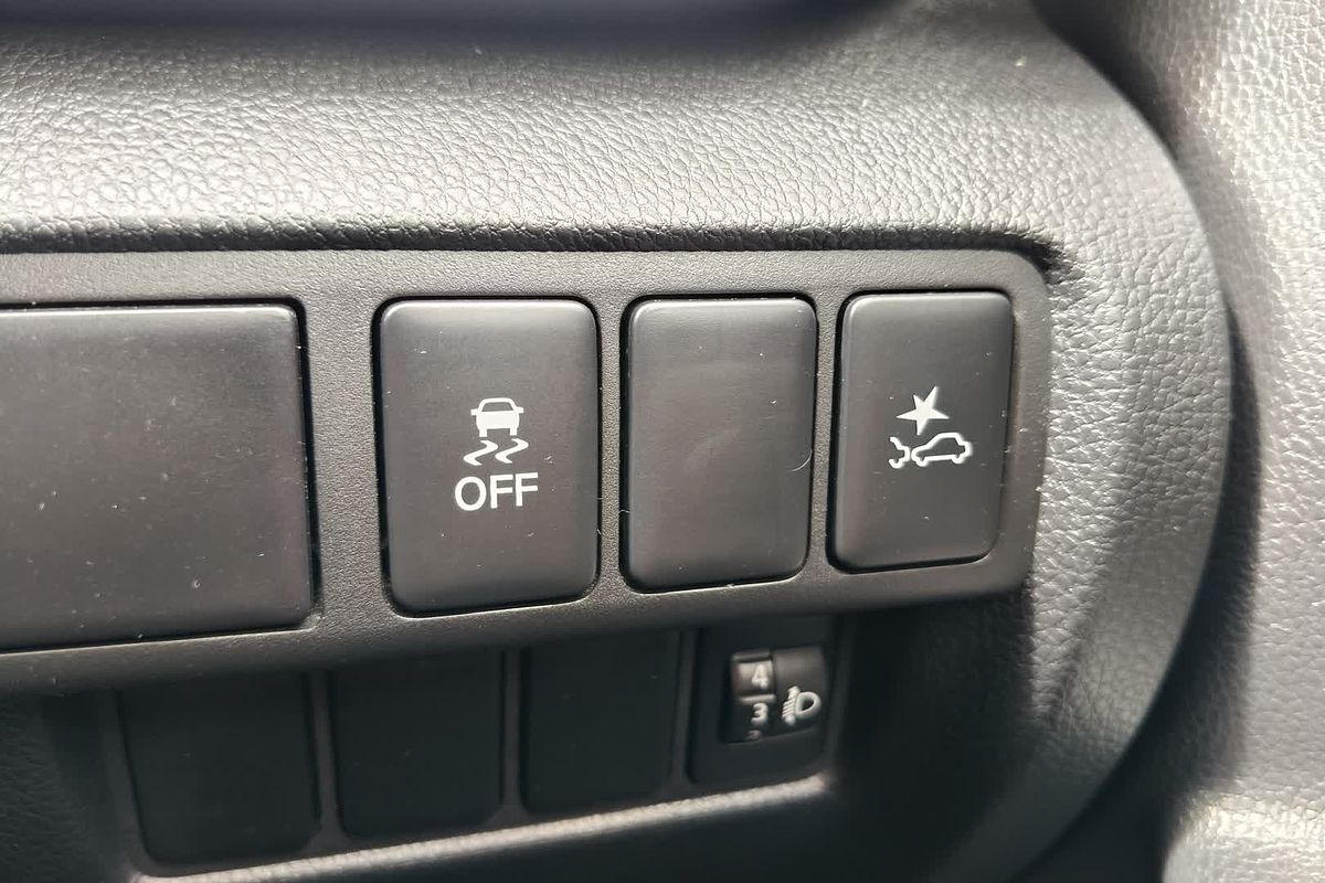 2018 Mitsubishi Eclipse Cross ES YA