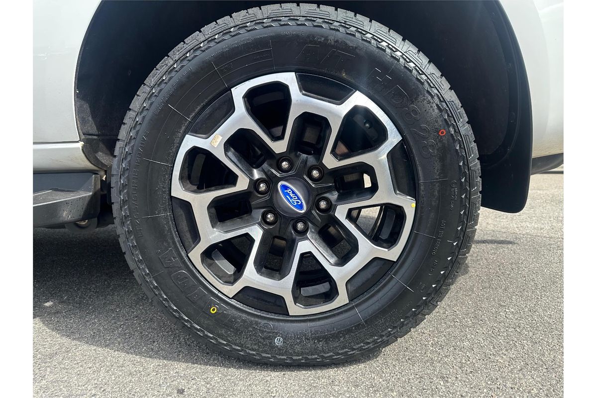 2021 Ford Everest Ambiente UA II 3.2L