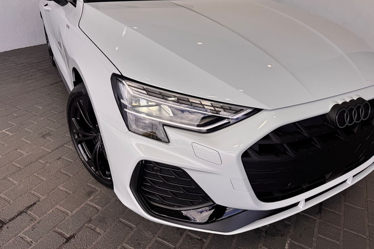 2025 Audi A3 35 TFSI S line GY