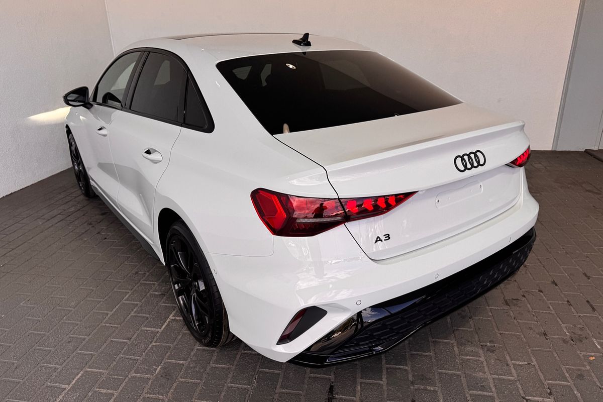 2025 Audi A3 35 TFSI S line GY
