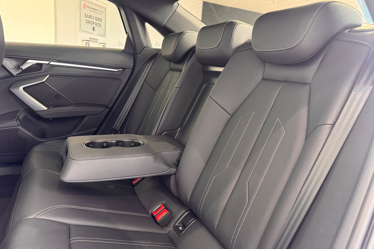2025 Audi A3 35 TFSI S line GY